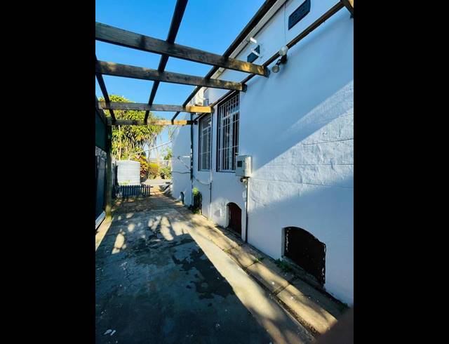 3 BEDROOM HOUSE FOR SALE IN GLENWOOD